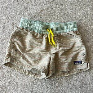 Patagonia Costa Rica Baggies Girls Shorts Size M